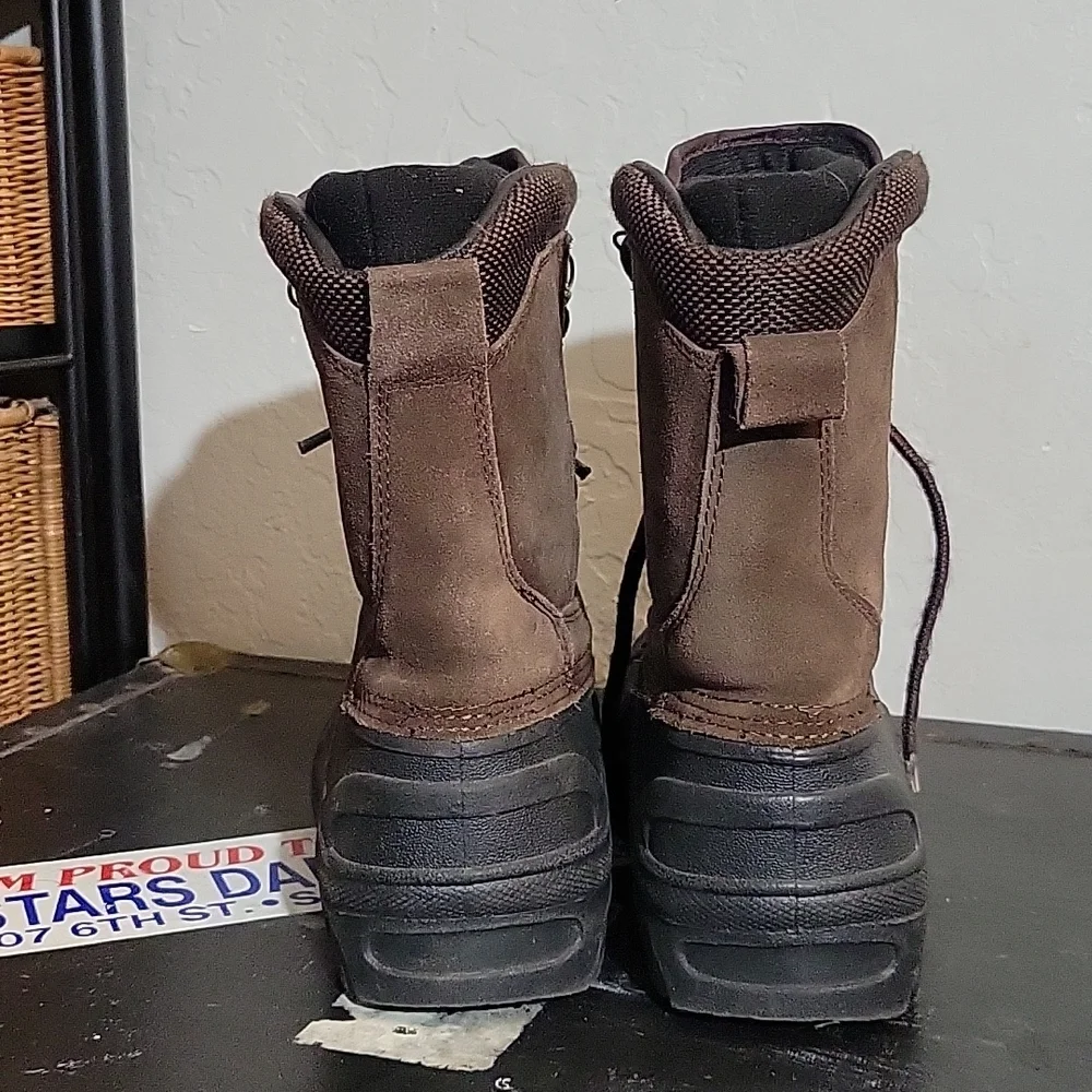 QUEST Youth Pac Brown Boot Size 5 YFW00060